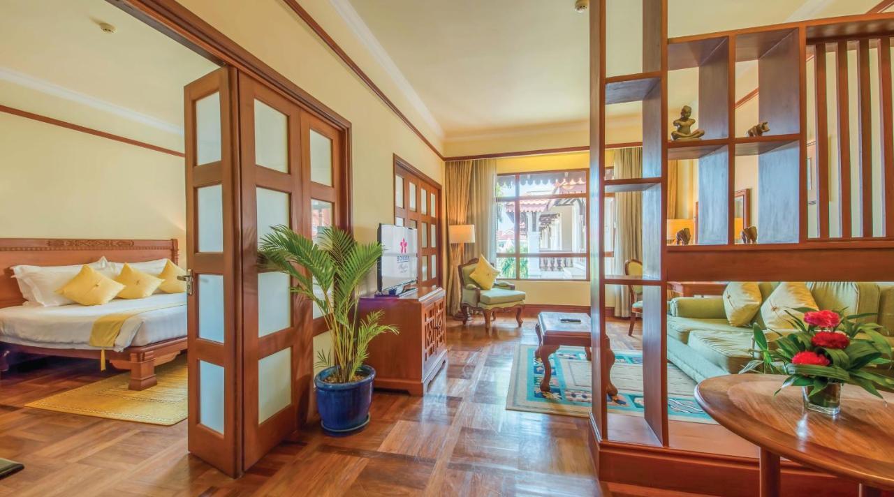 Sokha Angkor Resort Siem Reap Exterior photo